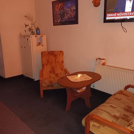Ubytovna U Hospudky 俄斯特拉发 外观 照片